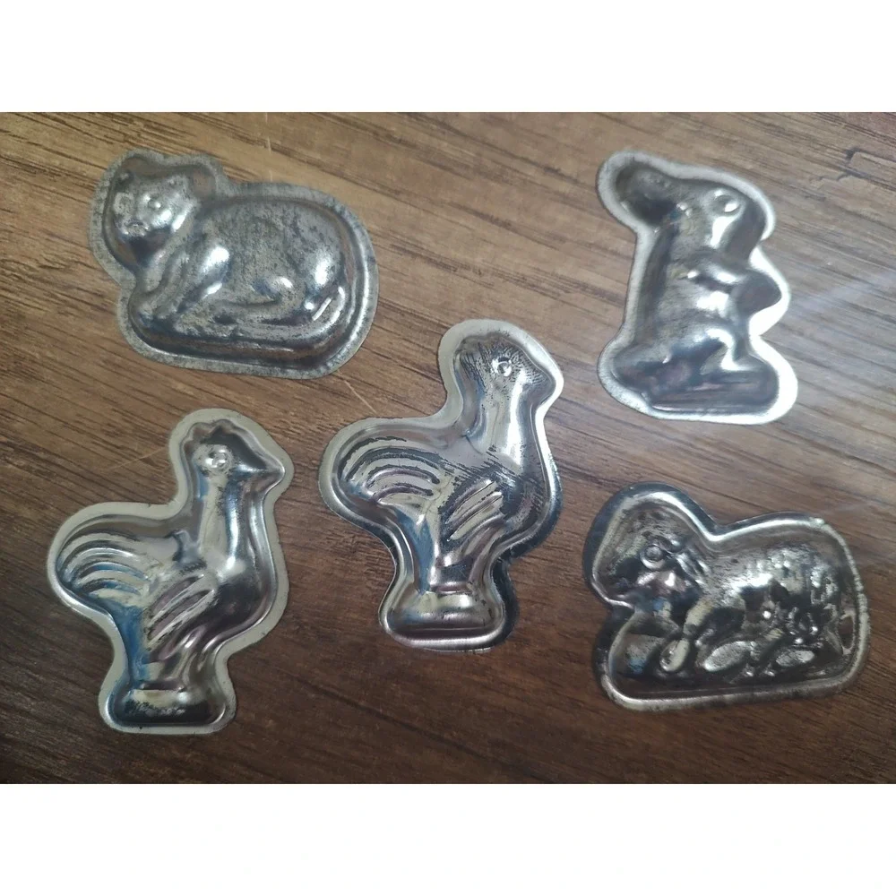 Vintage Lot Of 5 Miniature Metal Animal Candy Molds Bunny Bird Lamb Z22